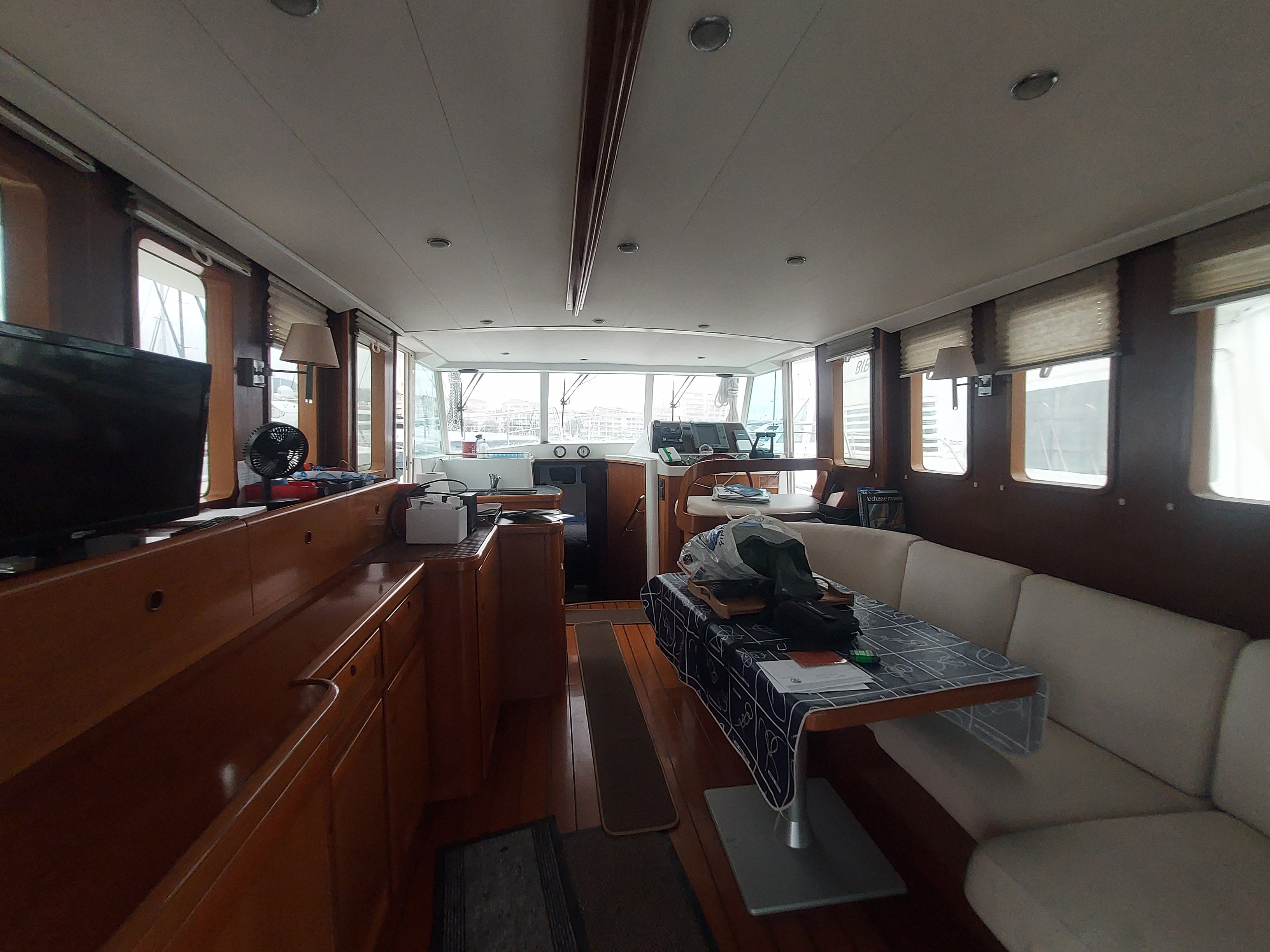 slider 19 Beneteau Swift Trawler 42